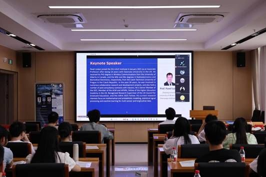 RSMBD2026-主旨报告-Prof. Pavel Loskot1